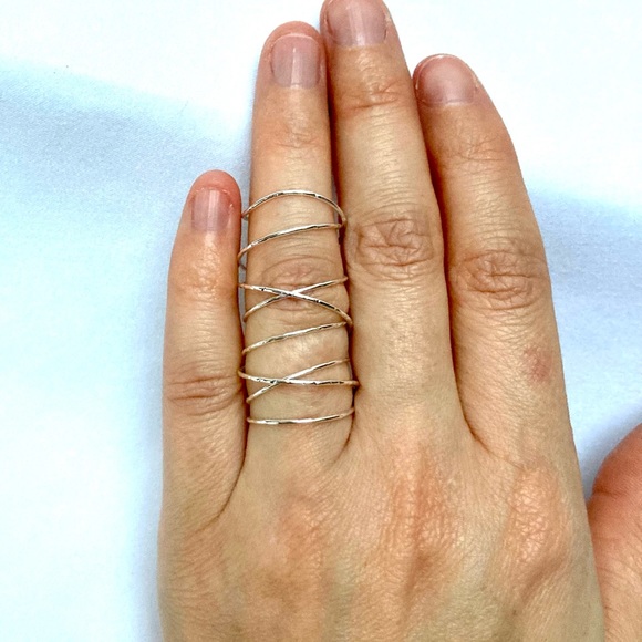 Stella & Dot Gwen Wrap Ring Size 6 Silver - Picture 4 of 7
